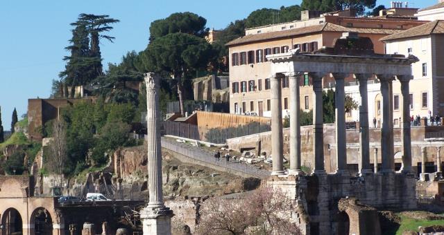The most ancient and majestic sign of civilization of the ancient Romans to discover the Best Western Blu Hotel Roma.