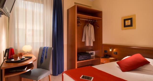 Best Western Blu Hotel Roma Camera ECONOMY