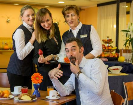 Gusta una ricca colazione presso il Best Western Blu Hotel Roma per cominciare la giornata al meglio
