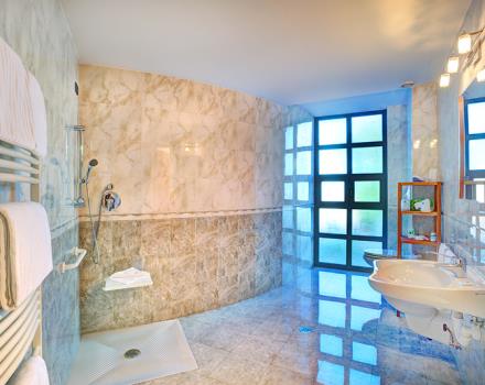 Best Western Blu Hotel Roma-baño